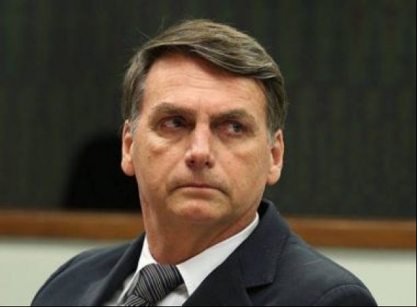 Bolsonaro embarca para os EUA para se reunir com Donald Trump