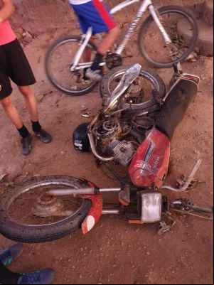 CORDEIROS: Colisão entre duas motocicletas deixa uma vítima fatal e duas gravemente feridas