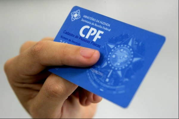 Governo edita decreto que cria possibilidades para cidadão usar F no lugar de outros documentos